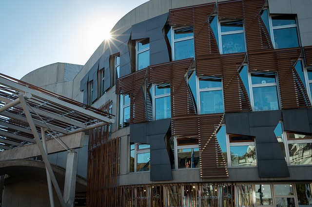 Holyrood approves final extension of tenant protections